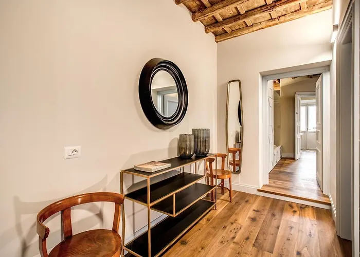 Febo Decharm Apartamento